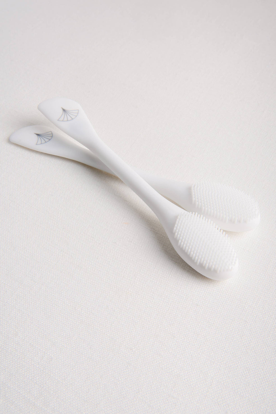 Deep Cleansing Silicone Face Brush